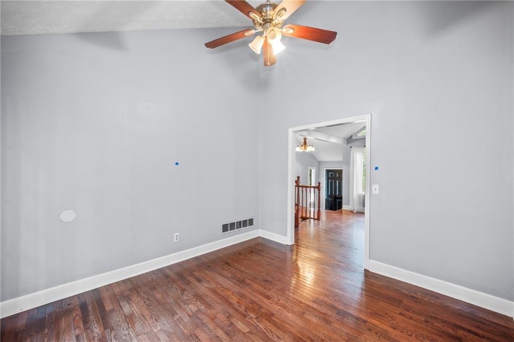 CHEATHAM SPRINGS - Residential