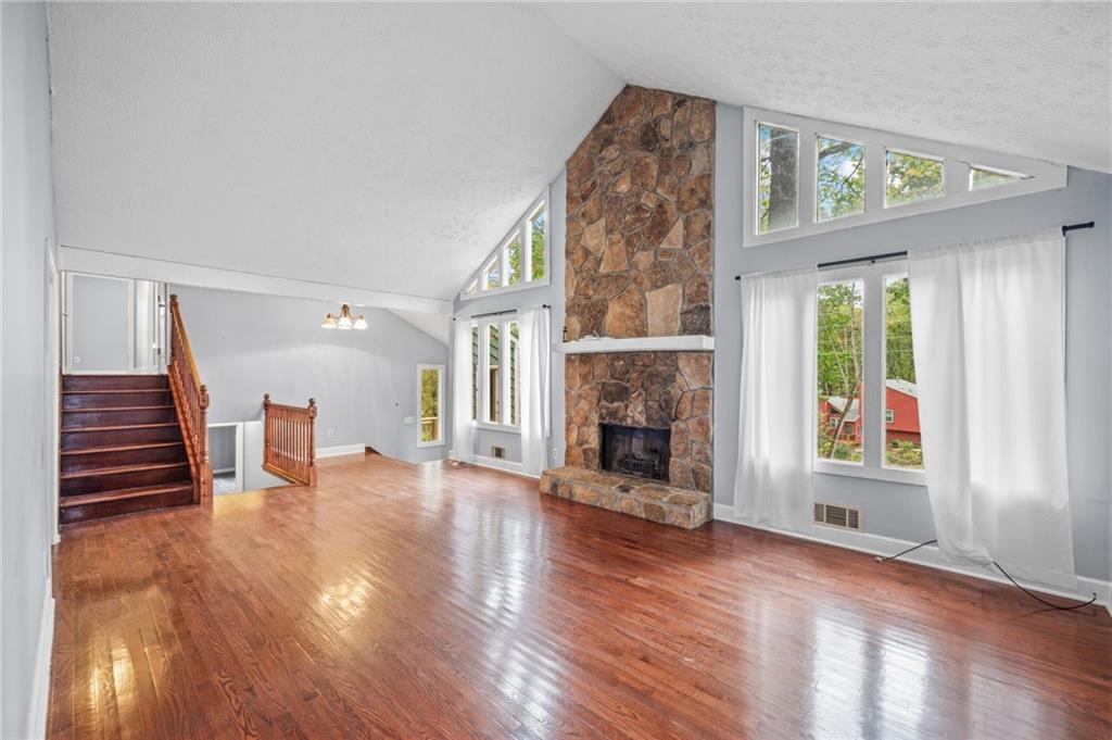 CHEATHAM SPRINGS - Residential