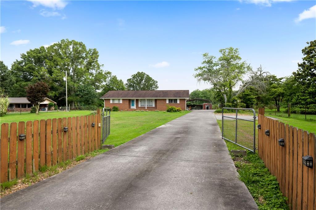 701 W Nance Springs Road SW