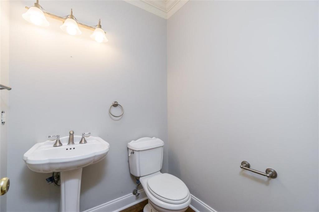 7240 Highbrook Circle, Cumming, Georgia image 18