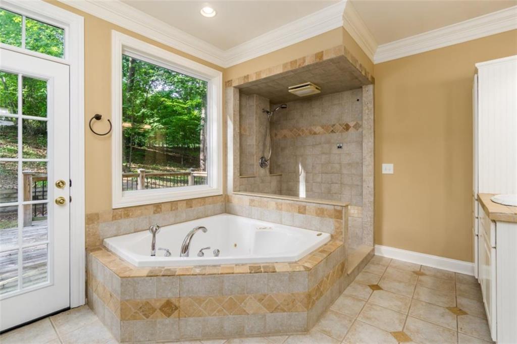 7240 Highbrook Circle, Cumming, Georgia image 23