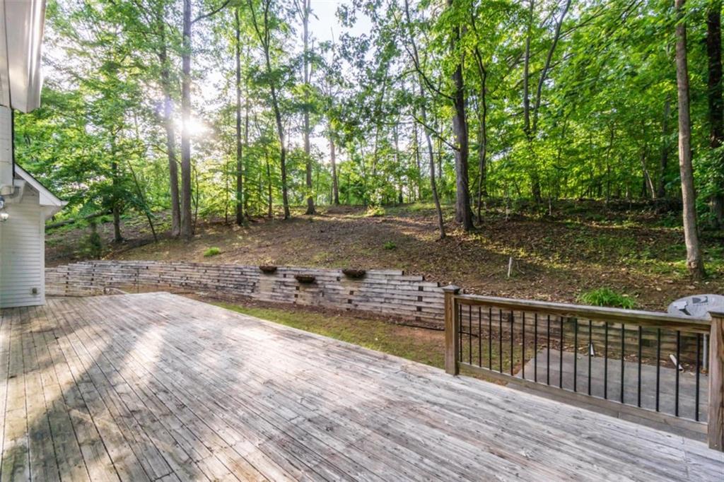 7240 Highbrook Circle, Cumming, Georgia image 39