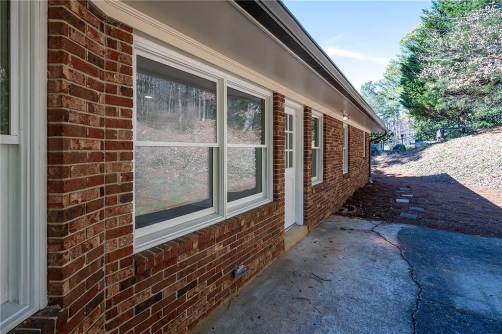 100 N Tibbs Road, Dalton, Georgia image 40