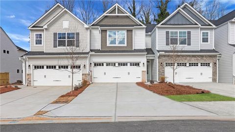Townhouse For Sale - 76 Trace Bluff<br/> Dawsonville, GA 30534