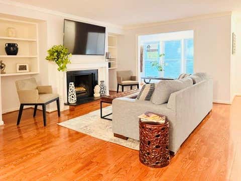 Condo For Sale - 1103 Summit North Drive #1103<br/> Atlanta, GA 30324