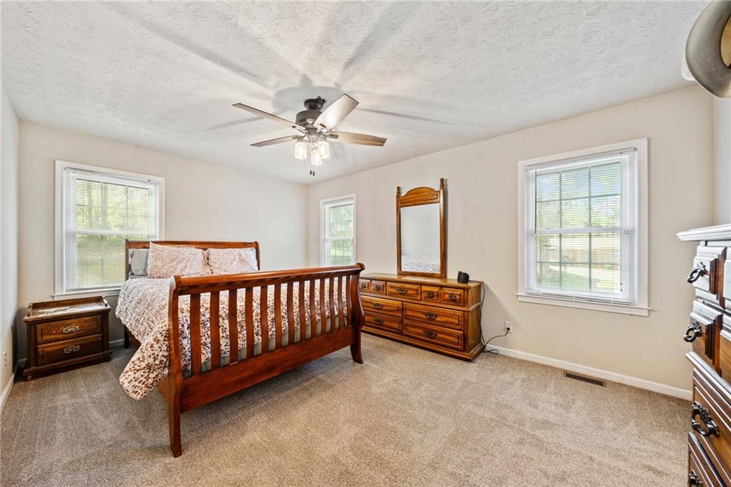 1439 Edenfield Court, Lithonia, Georgia image 11