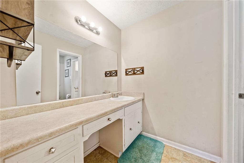1439 Edenfield Court, Lithonia, Georgia image 30