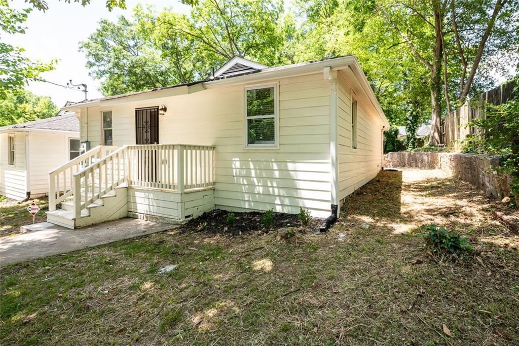 English Avenue - Residential Lease