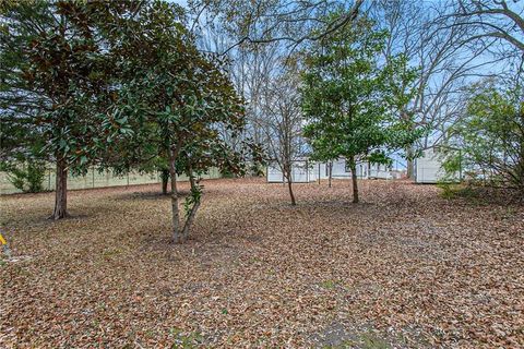 A home in Douglasville