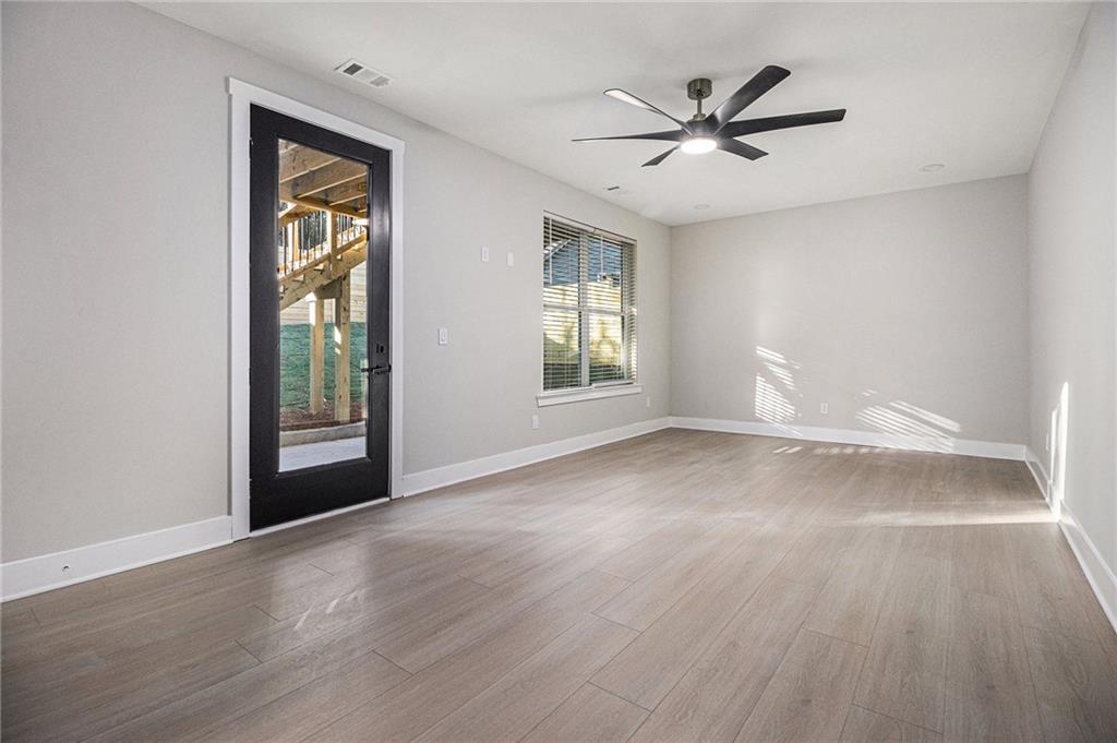 608 S Evelyn Place, Atlanta, Georgia image 28