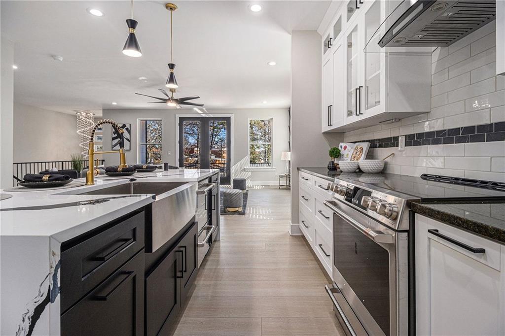 608 S Evelyn Place, Atlanta, Georgia image 13