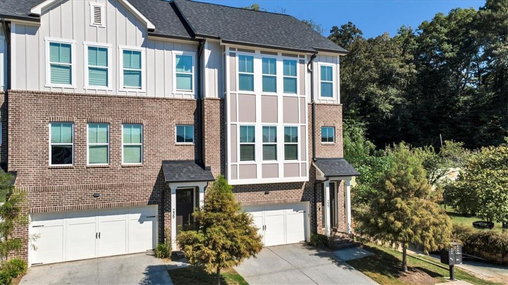 237 W Marietta Street