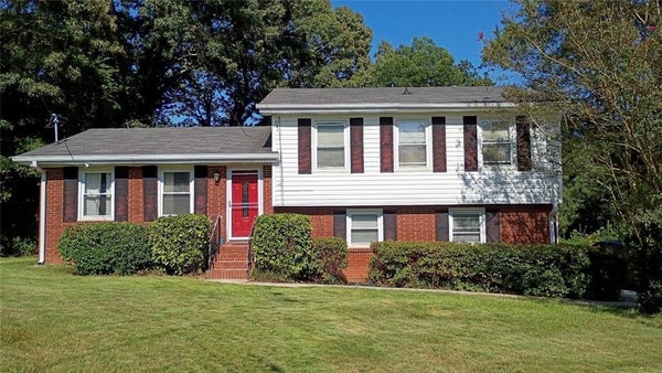 6556 WENDELL CIR, MORROW, GA 30260 - Image fe5a57bcb8542d4583878cccf9fa74e5/2061720849