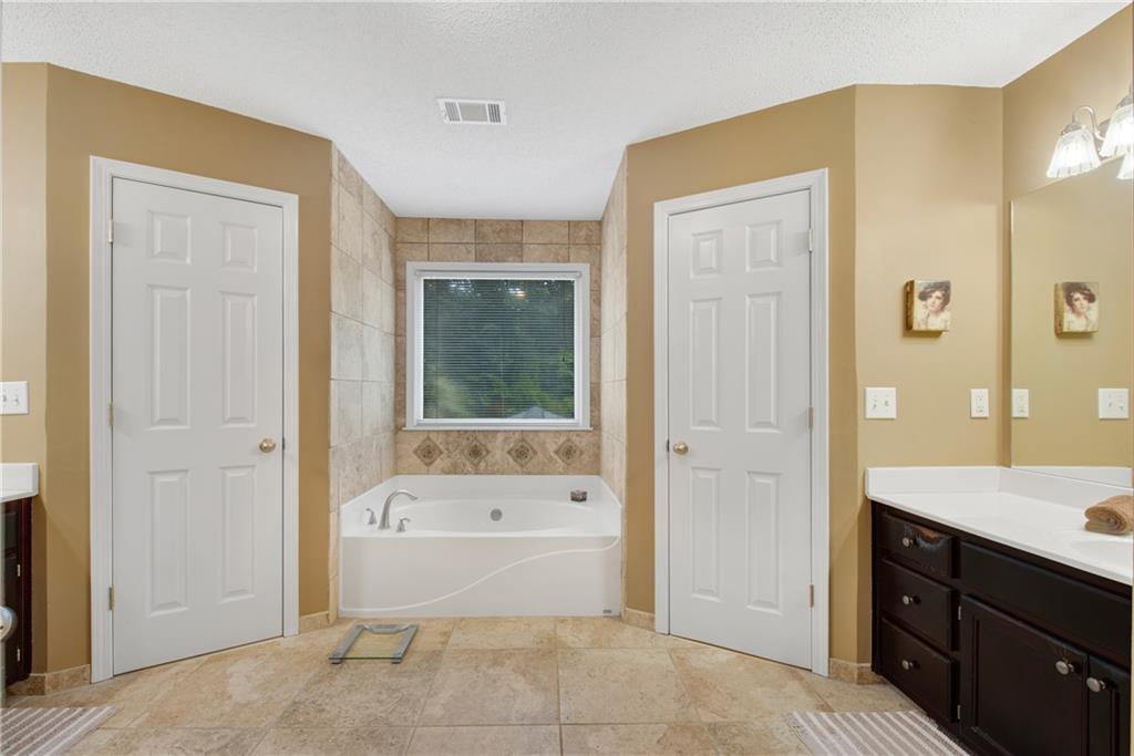 260 Roberts Road, Suwanee, Georgia image 27