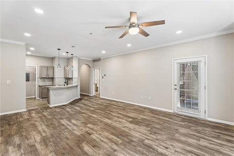 Condo For Sale - 5641 Roswell Road #111<br/> Sandy Springs, GA 30342