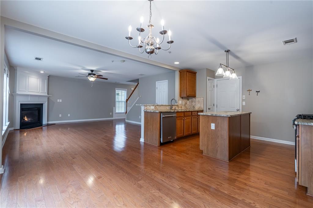 271 Balaban Circle, Woodstock, Georgia image 14