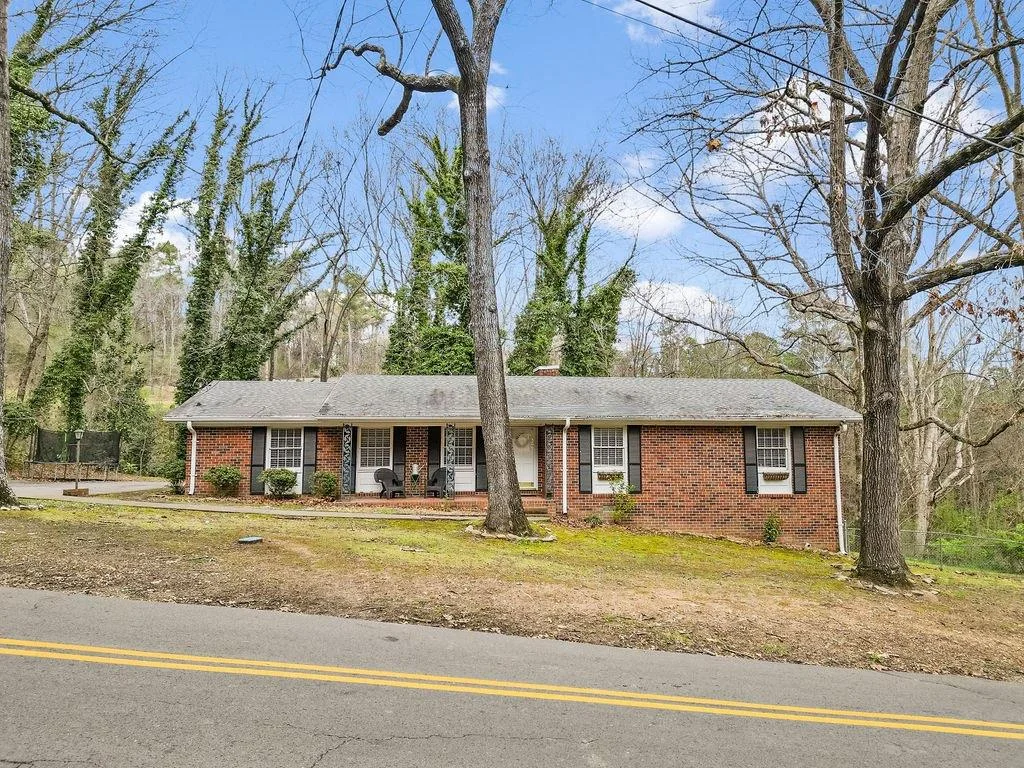 206 Hammond Drive