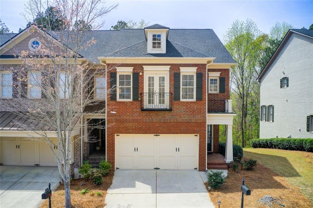 INCREDIBLE OPPORTUNITY, PRICED BELOW VALUE & UP TO $21,950.00 IN DOWN PAYMENT AND CLOSING COSTS ASSISTANCE!! COBB COUNTY, GEORGIA!
Unique floorplan with space galore in this gorgeous John Weiland resale. RARELY ON MARKET END UNIT brick home located in beautiful, gated Providence subdivision! Once you step into the spacious light elegant foyer, you will know you are home! SOARIING ceilings, built in bookcases, skylights, cozy gas fireplace, large dining area and beautiful large kitchen make this open concept main living area a spectacular masterpiece. Off of the living room there is a deck over the downstairs patio with a soothing wooded view. The house has just received a new roof, has been completely newly painted and brand new carpeting in all the comfort areas and stairways. There is a large loft/den/game room/bonus room upstairs overlooking the main living area. This is a perfect retreat for an active family. The owner's suite is a true sanctuary. Atlanta, Buckhead, Midtown, The Battery, shopping, and dining—everything you need, and everywhere you want to go. Let us not forget how easy it is to get to Hartsfield Jackson Airport. A short 15-minute drive and you are on the next flight!