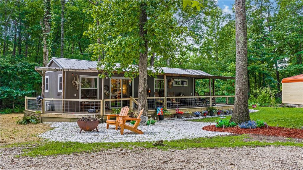 305 Golf Course Road