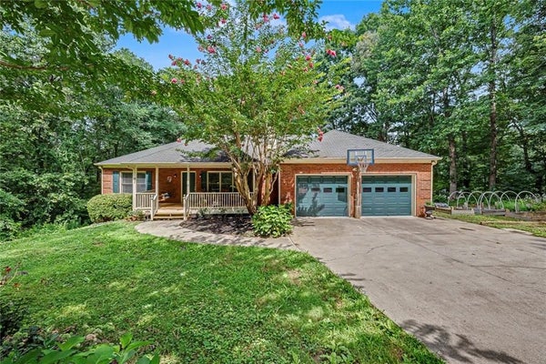 2717 UPPER SWEETWATER TRL SE, WHITE, GA 30184 - Image fe6d483f7bbbf93022ba7295ce628e3a/3075011060
