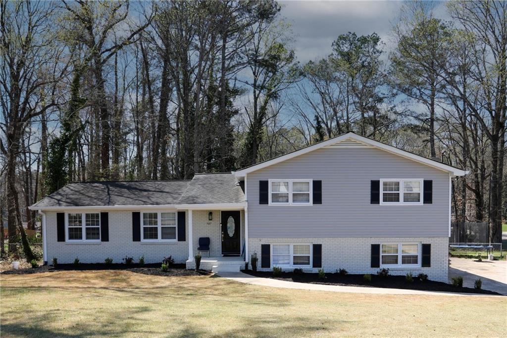 3187 Kennesaw View Drive SW