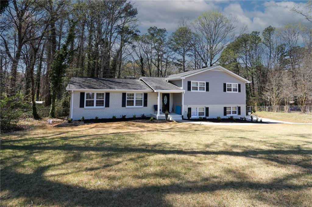 3187 Kennesaw View Drive SW