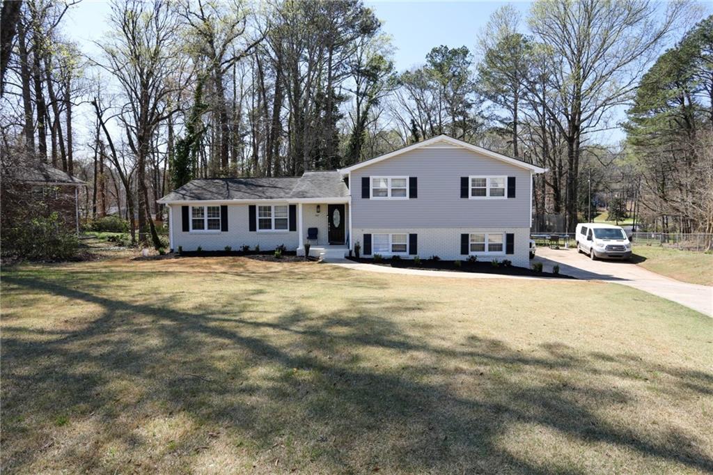 3187 Kennesaw View Drive SW