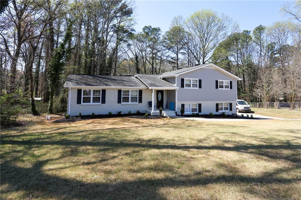 3187 Kennesaw View Drive SW