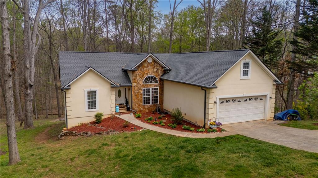 3724 Lexington Court