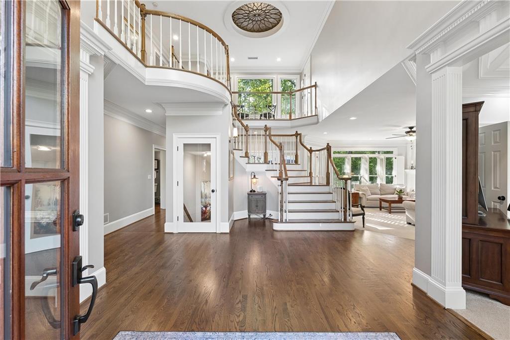 210 Wicklawn Way