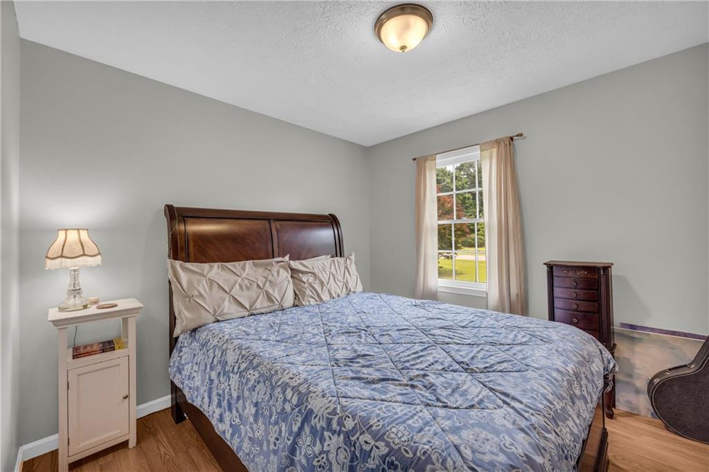 999 Simonton Glen Drive, Lawrenceville, Georgia image 30