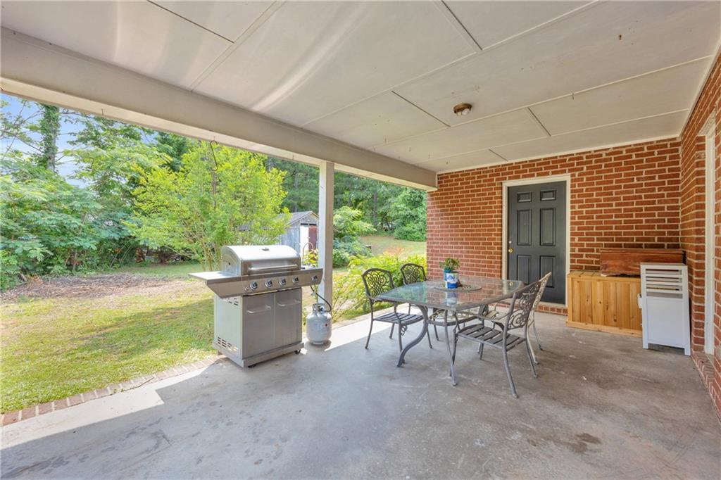 999 Simonton Glen Drive, Lawrenceville, Georgia image 16