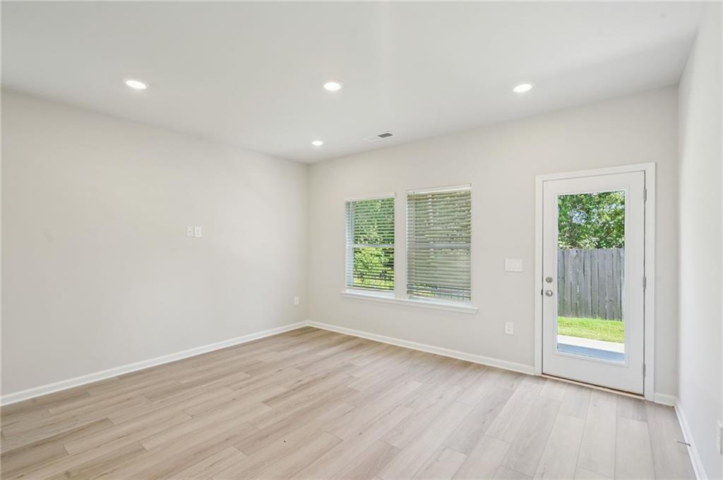2125 Avalon Ridge