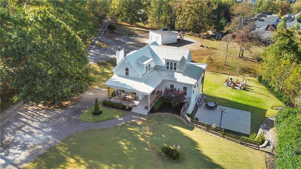 6435 Looper Lake Drive