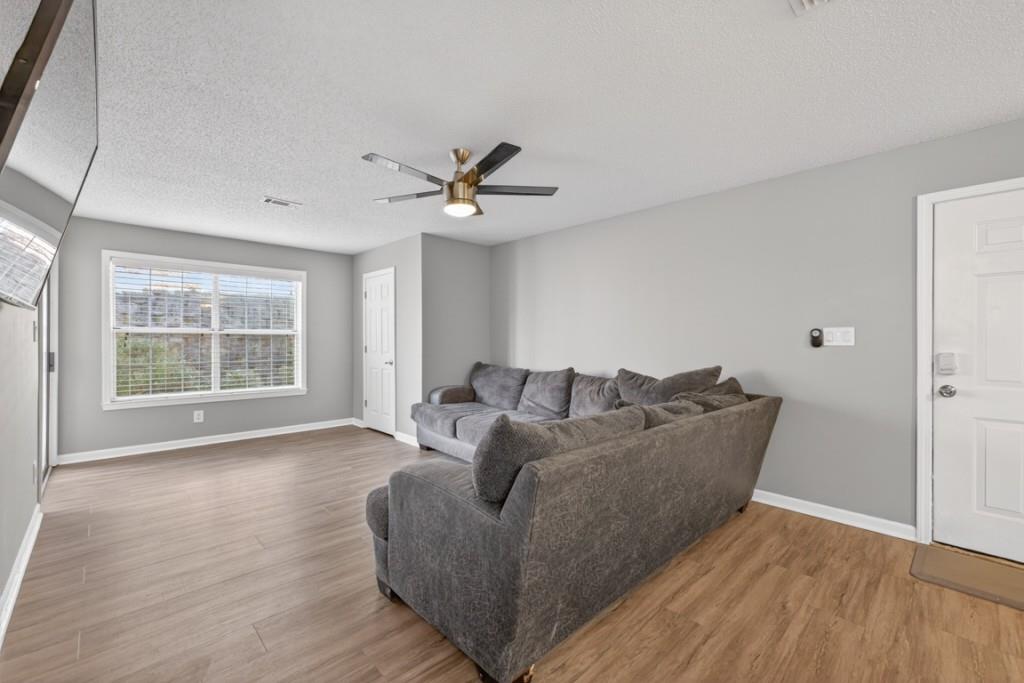 4102 Santa Fe Parkway