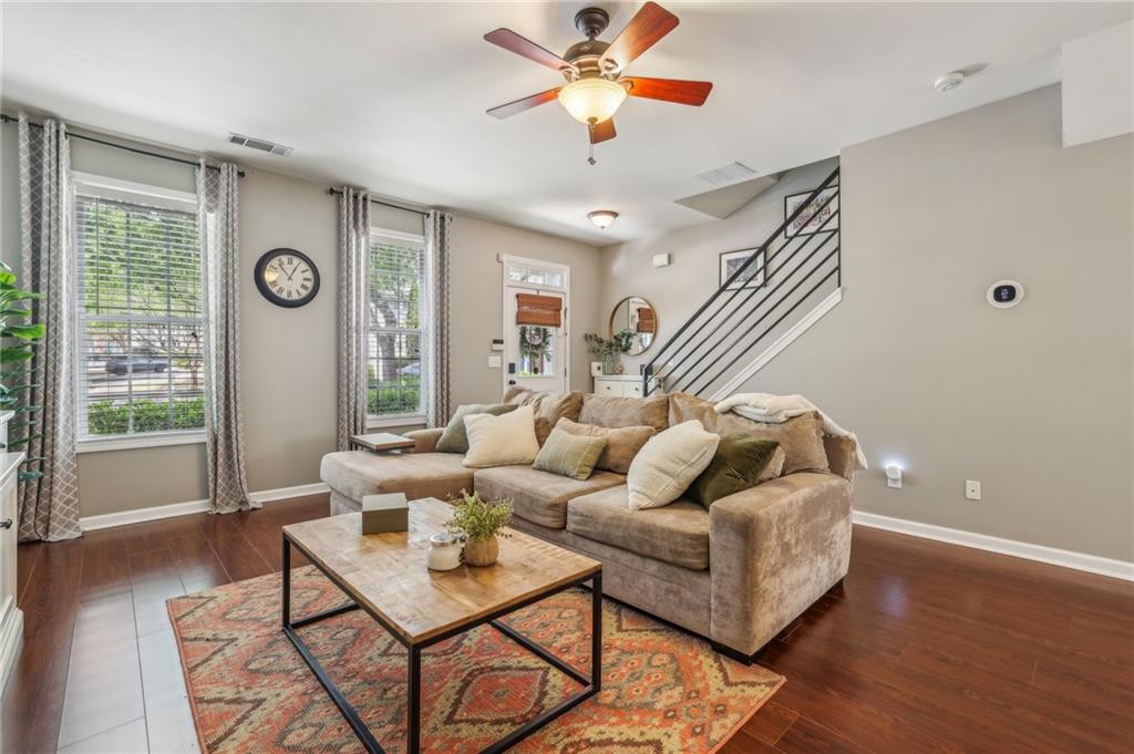 575 Gale Court, Alpharetta, Georgia image 9