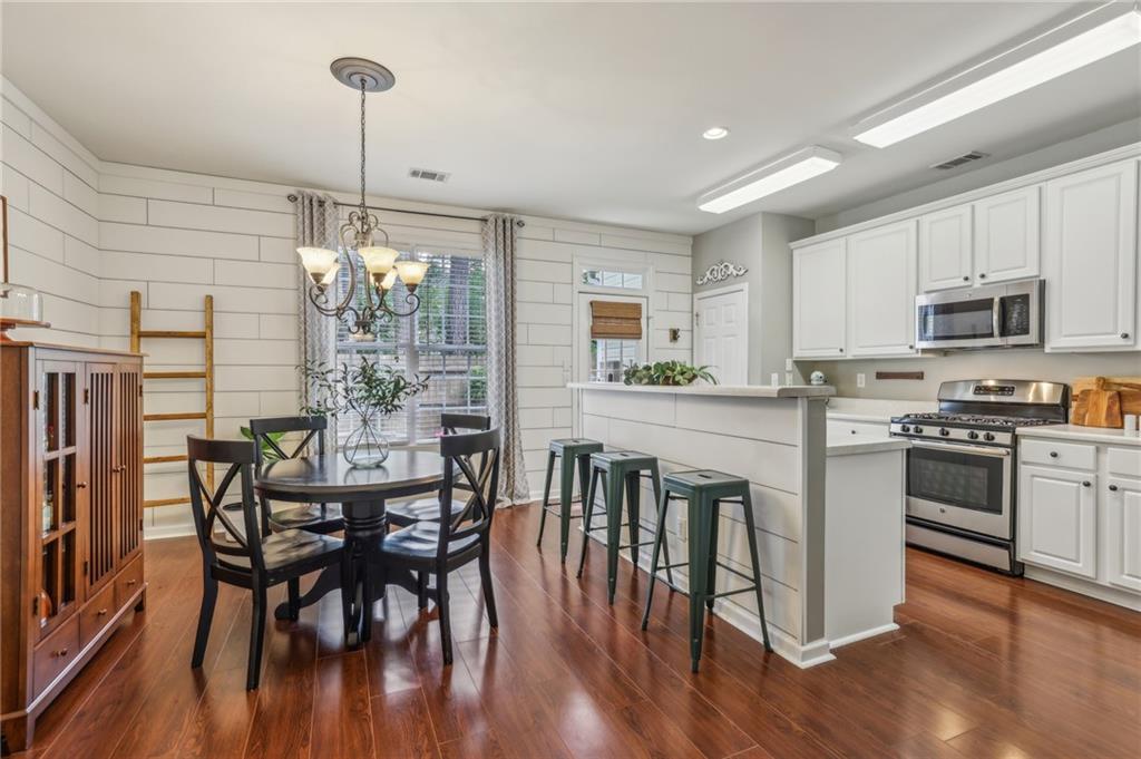 575 Gale Court, Alpharetta, Georgia image 10