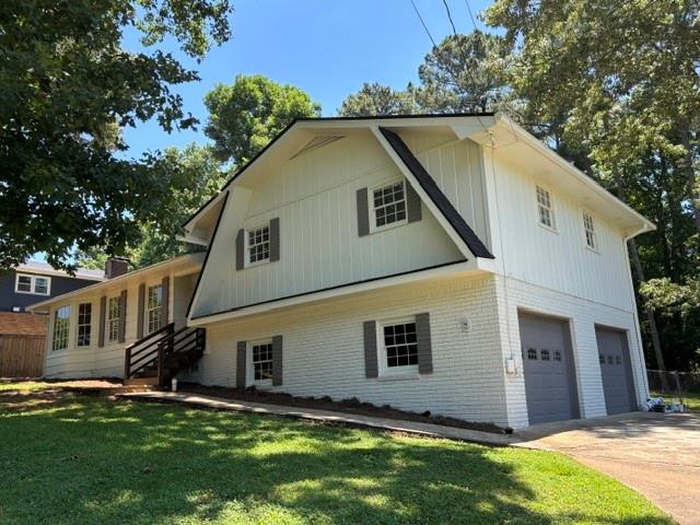 2511 Due West Circle NW