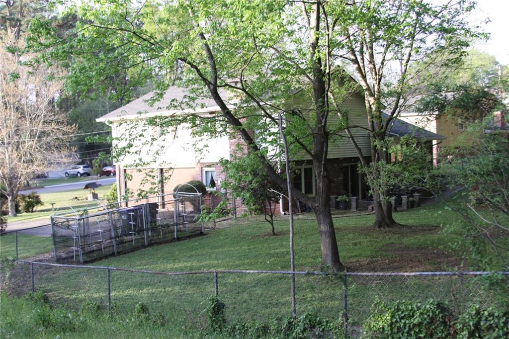 3826 Green Bay Drive, Lawrenceville, Georgia image 4