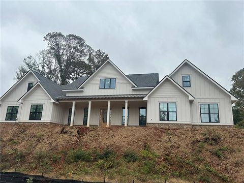 1534 Red Cedar Road Commerce GA 30530