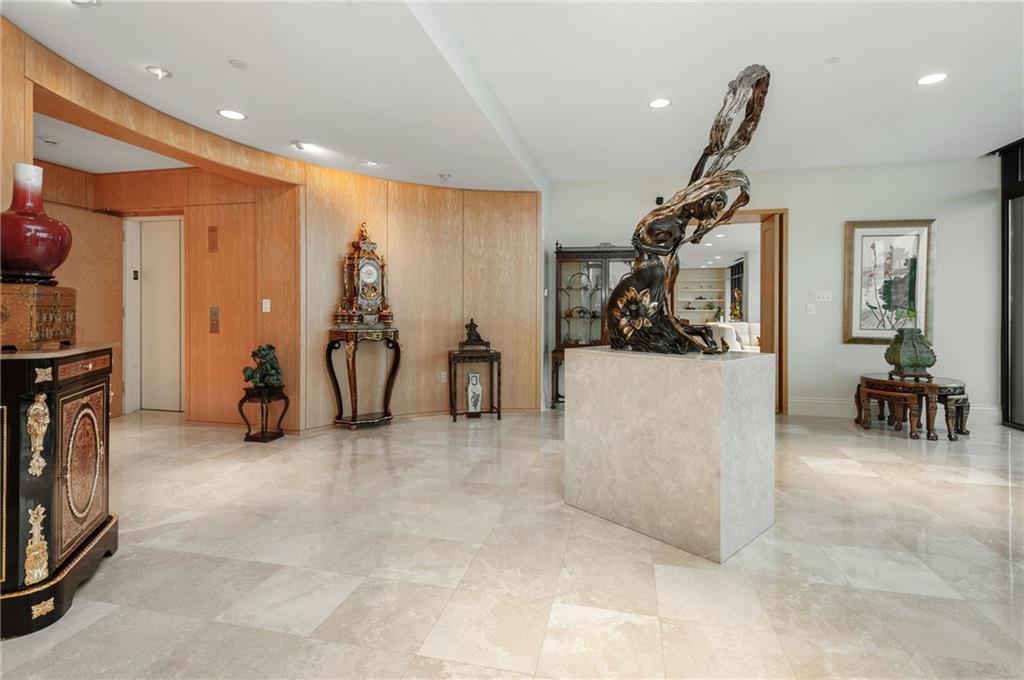 Park Avenue - Residential