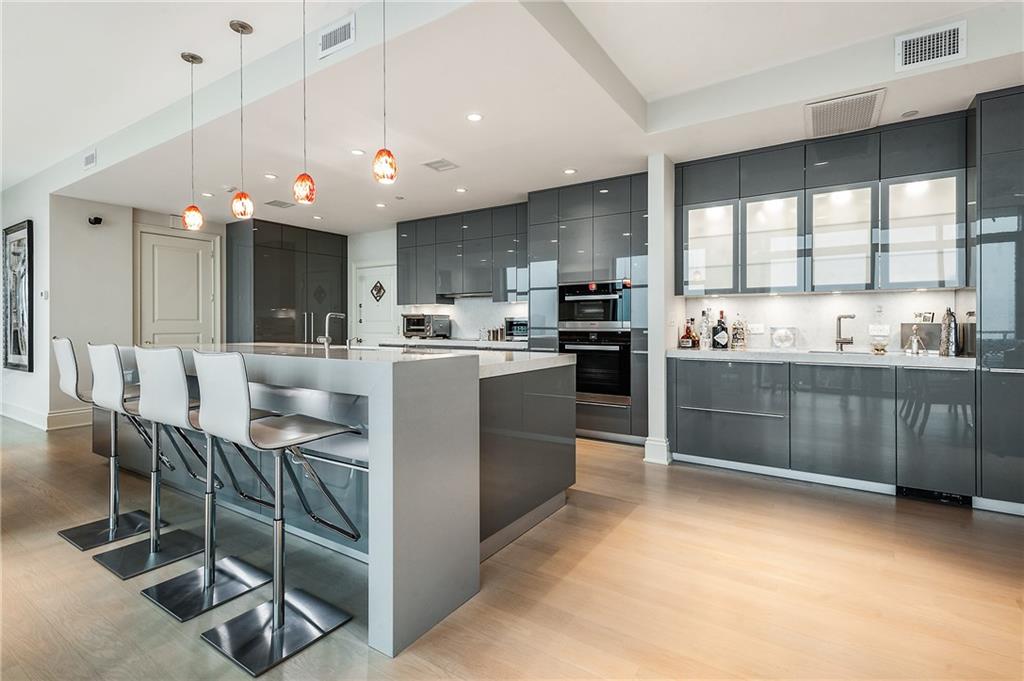 Park Avenue - Residential