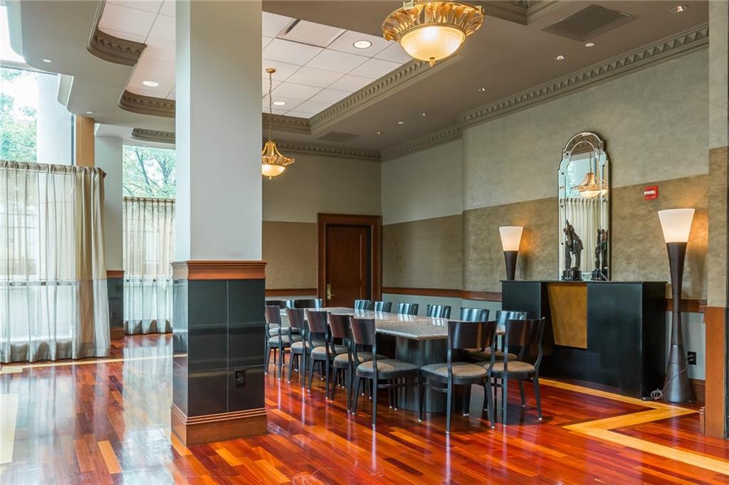 Park Avenue - Residential