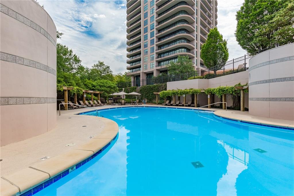 Park Avenue - Residential