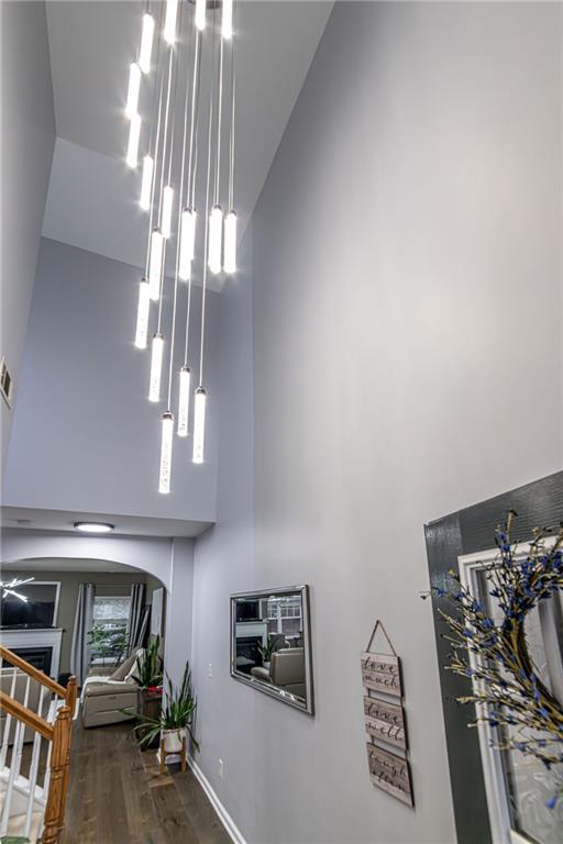 2910 Cross Creek Drive