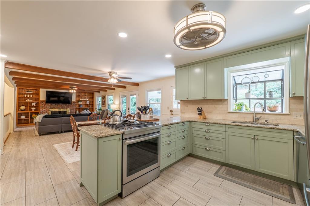 1067 Hess Drive