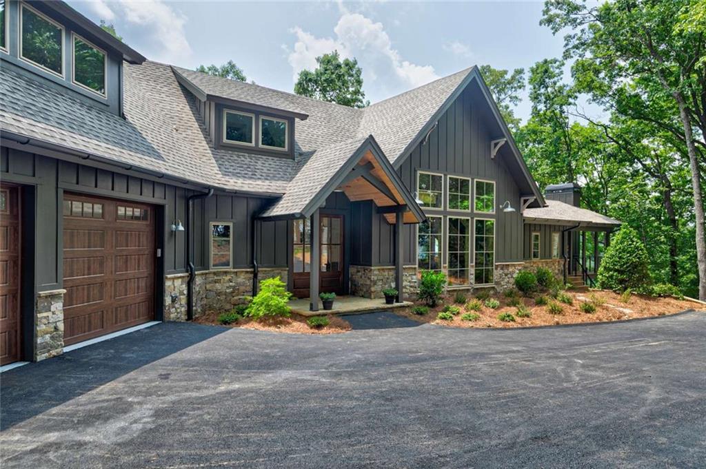 751 Ridgeview Drive