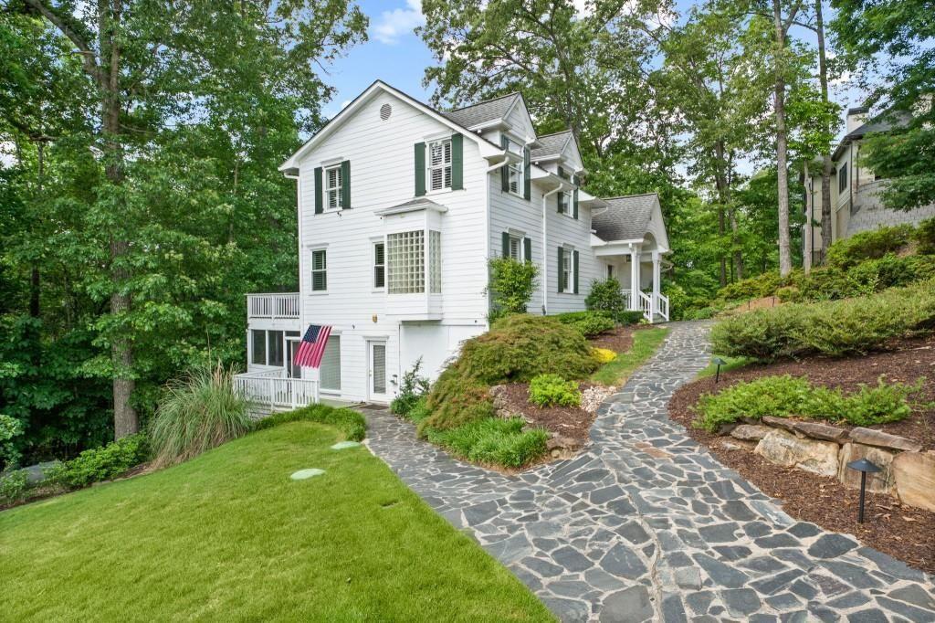 380 Fredericks Cove