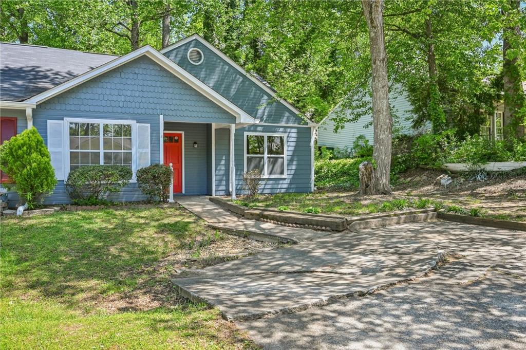 5126 Farm Place Drive, Woodstock, Georgia image 3