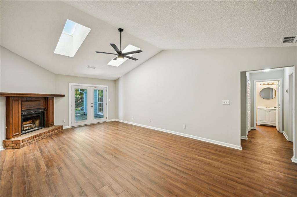 5126 Farm Place Drive, Woodstock, Georgia image 7